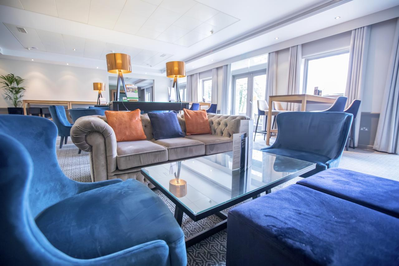 Отель Denham Grove Экстерьер фото